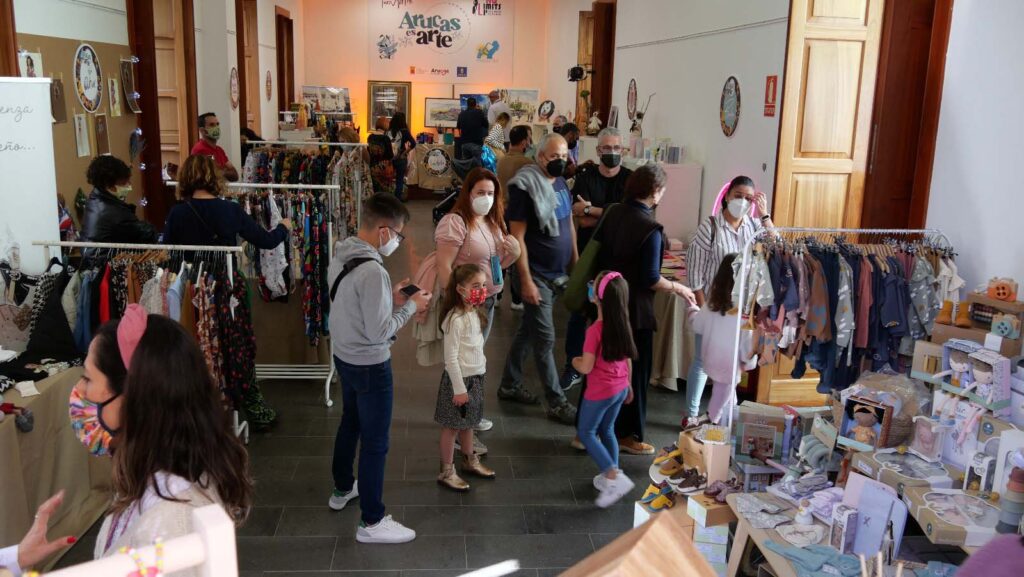 Arucas es Arte - Primera Edición - Showrrom de Arte y Artesanía1