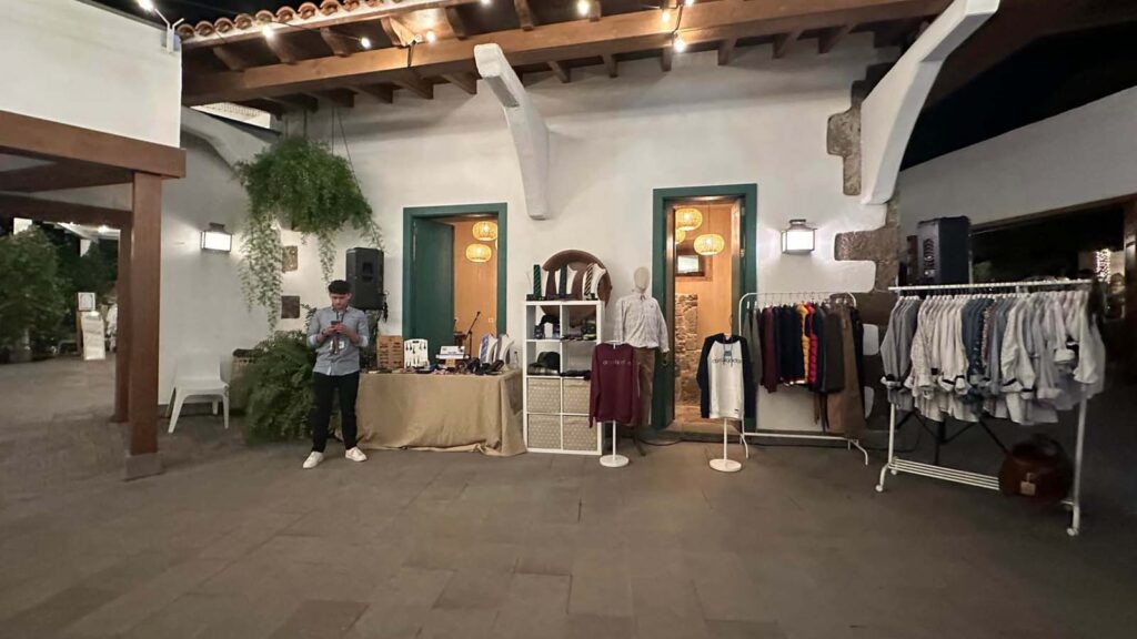 Arucas es Arte - Tercera Edición - Showrrom de Arte y Artesanía1