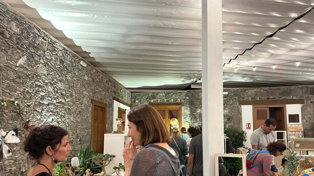 Arucas es Arte - Tercera Edición - Showrrom de Arte y Artesanía5